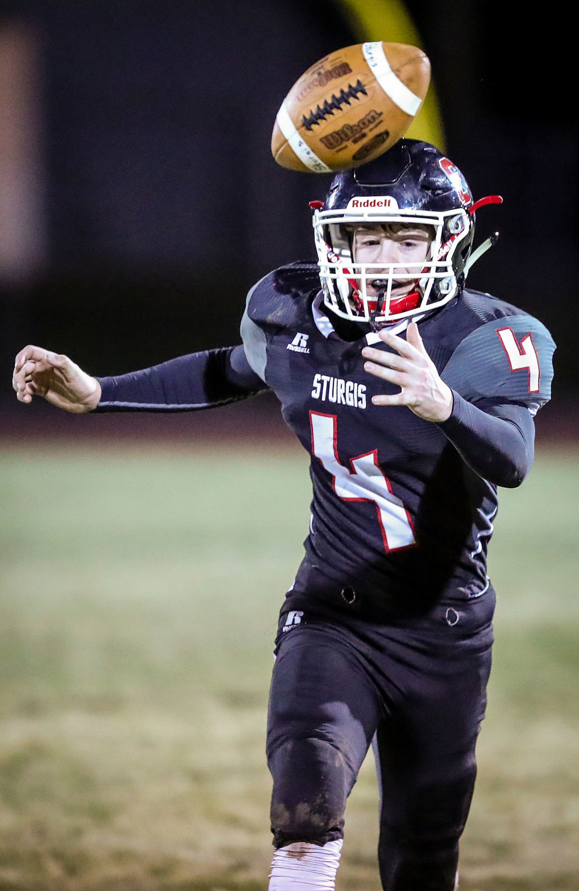 Sturgis Brown hosts Mitchell